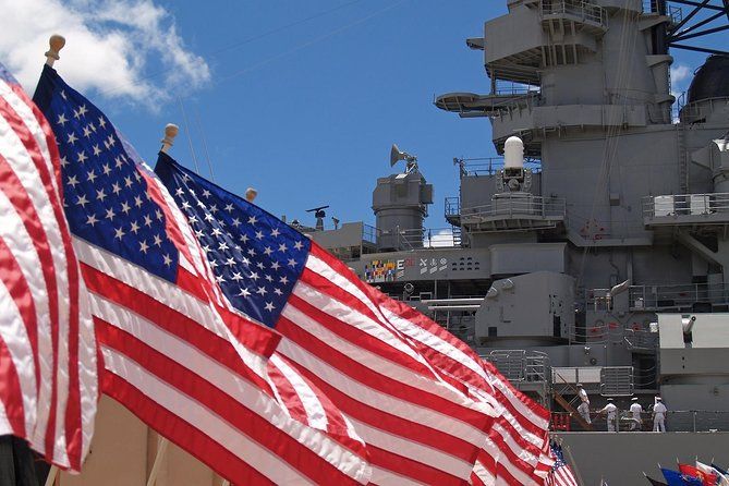 Stars and Stripes Tour: Pearl Harbor and Battleship Missouri