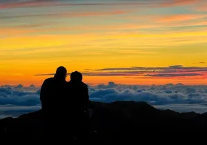 Haleakala Sunrise Tour with Breakfast and West Side Pickup