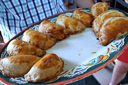 Georgetown Foodie Culinary Tour & Neighborhood Walk