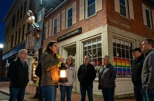 Salem Ghosts: Witches & Wicked Whispers Guided Walking Tour