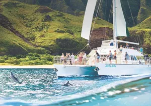 Deluxe Na Pali Morning Snorkel Tour on the Lucky Lady