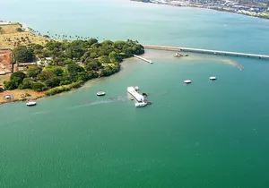 Private Pearl Harbor and Honolulu City Tour