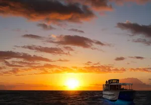 'Imiloa Express Na Pali Sunset Tour