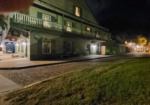 Walking Tour in North City Cemeteries of St. Augustine