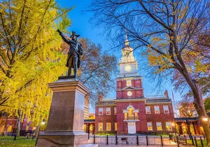 New York City Philadelphia and Amish Community Tour 1 Day