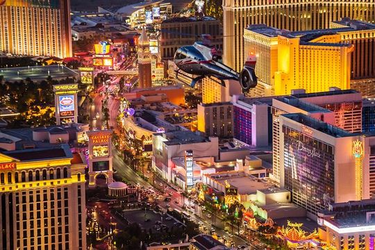 Sunset Red Rock Canyon Helicopter Tour and Champagne Toast