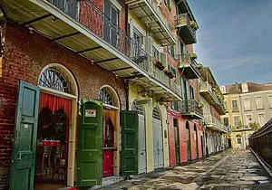 Louisiana of the Creoles: Visit to the French Quarter (French)
