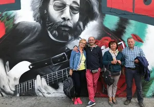 "Summer of Love" tour in Haight-Ashbury in French