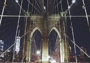 Tour by Night in Italian