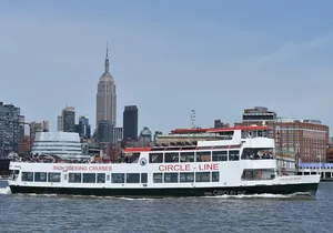 Circle Line: 1.5hr - New York City Landmarks Cruise