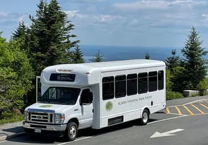 Narrated Bus Tour of Bar Harbor and Acadia National Park