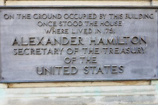 Small-Group Alexander Hamilton Public Walking Tour in Philadelphia