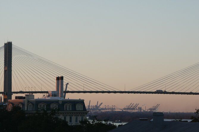 Savannah Bar Crawl by the Bridge