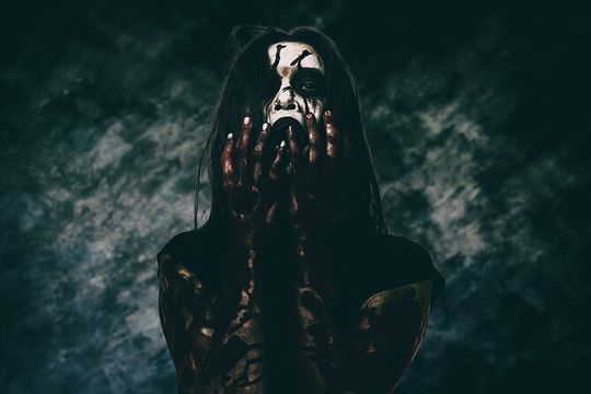 Night Cemetery Insiders Bus Tour in New Orleans