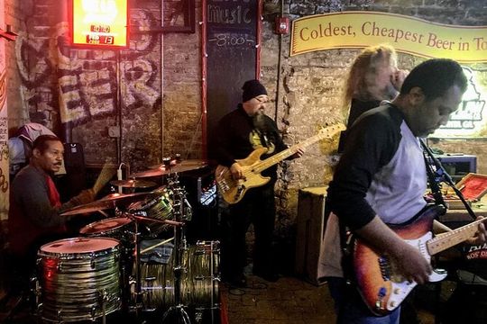 Savannah Live Music Walking Tour