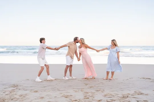 Private Vacation Photoshoot with Photographer in Myrtle Beach