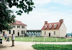 George Washington's Mount Vernon & Old Alexandria Half-Day Guided Tour from DC