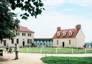 George Washington's Mount Vernon & Old Alexandria Half-Day Guided Tour from DC
