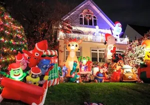 Christmas Lights and Dyker Heights $49 Dollars