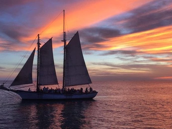 Schooner Appledore Key West Premium Sunset Sail with Hors D’oeuvres and Full Bar Image 3