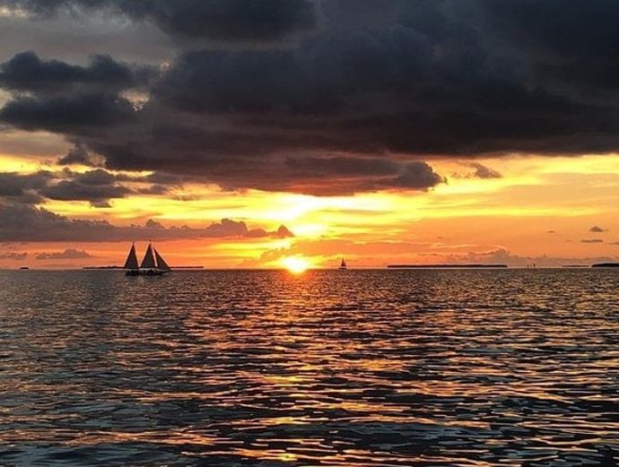 Key West Sunset Champagne Cruise Image 2