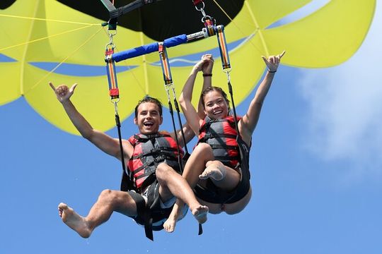 Parasailing on Maunalua Bay- Oahu's off Waikiki Playground