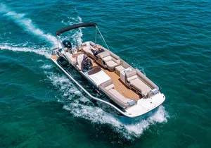 Private Emerald Bay Boat Cruise 2 Hours Lake Tahoe Up To 12 Guest