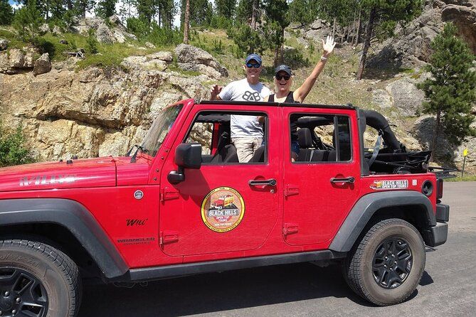 Private - Badlands Rugged Jeep Backcountry Tour with Lunch