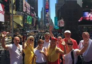 Private Highlights Tour of New York by Foot and Subway (Half Day)