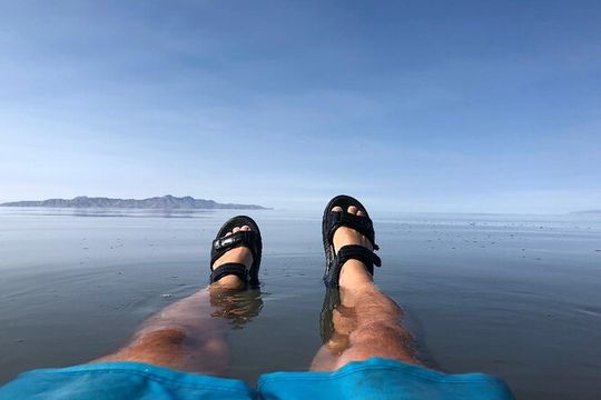 2 Hour Salt Lake Boat Tour with Swimming on the Lake