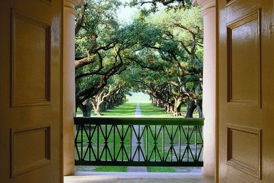 Half-Day Oak Alley Plantation Tour