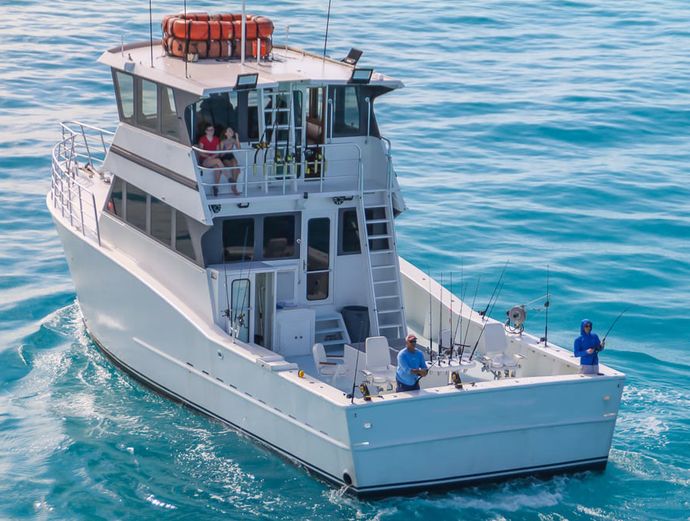 Key West Private Luxury Pro Fishing Yacht Charter Image 3