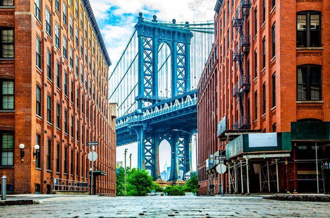 NYC Bus Tour of Brooklyn, Bronx, Queens: Art, Food & Sports
