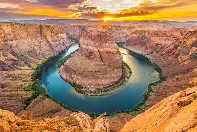 Antelope Canyon & Horseshoe Bend with Lunch