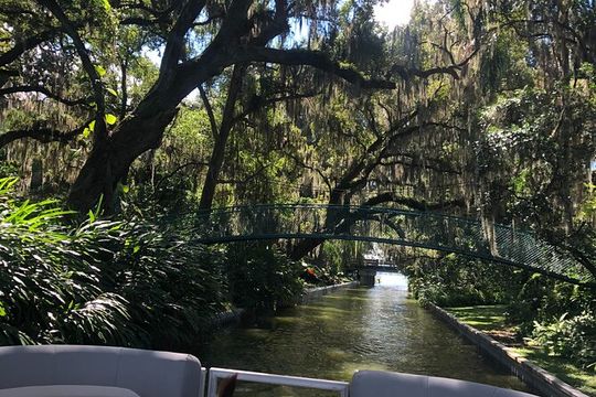 1 Hour Scenic Pontoon Day Cruise
