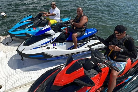 The Ultimate Water Experience in Miami with Drinks and Jet Skis