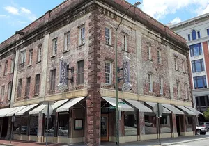 Johnson Square to Independent Presbyterian: A Self-Guided Audio Tour of Savannah