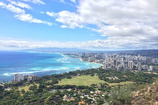 Diamond Head Shuttle with Malasada