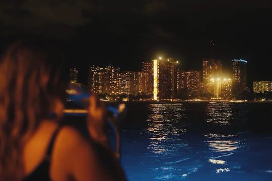 Waikiki to Diamondhead: Sunset BYOB Cruise