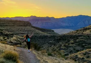 Animal Petting and Sunset Hike in Las Vegas