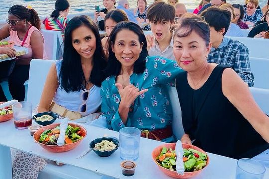 Sunset Dinner Cruise in Honolulu, Hawaii