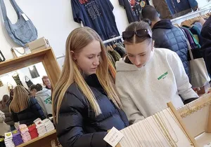 Private Teen + Young Adult Second-Hand Shopping in New York City