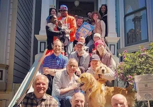 Blue Painted Lady House Tour - Interior Guided Tour by Owner