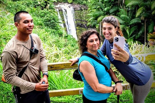Hilo Waterfall Swim and Hike with Hilo Cruise Ship Pickup