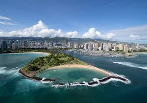 18 Minutes PRIVATE Helicopter Tour in Honolulu