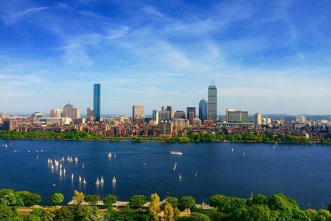 Private Transfer in Boston (BOS) Airport/Home/Hotel/Work