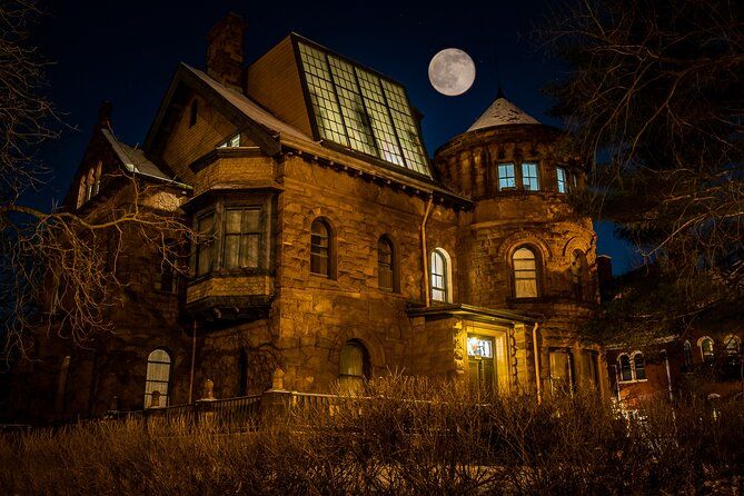 St Paul Ghost Tours: Sinister Sins & Shadows Ghost Tour