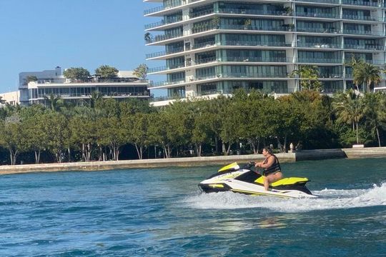 JetSki Experience for 1 Hour of Miami Beach Bayside MarketPlace