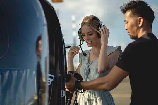 18 Minutes SHARED Helicopter Tour in Honolulu