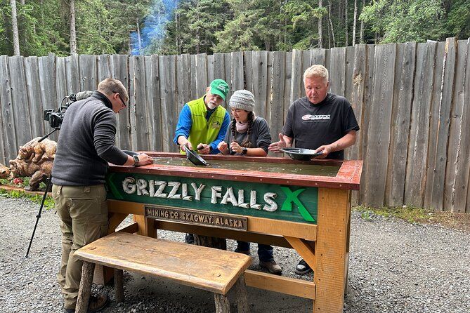 Musher's Camp® and Gold Panning Adventure